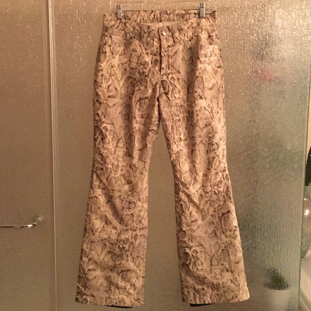 Bogner Women’s Snakeskin Print Ski Pants Size 6